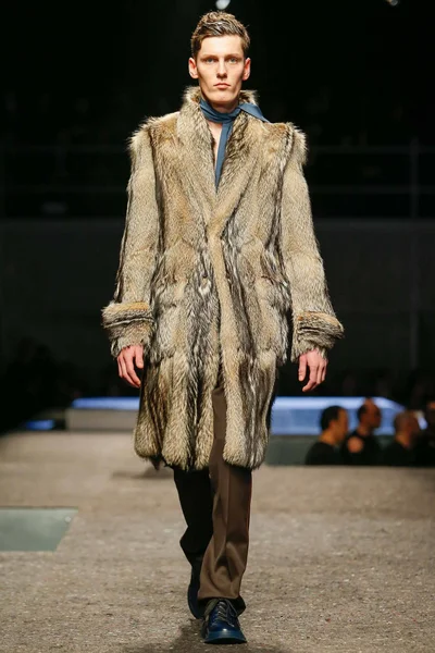 Look 21
